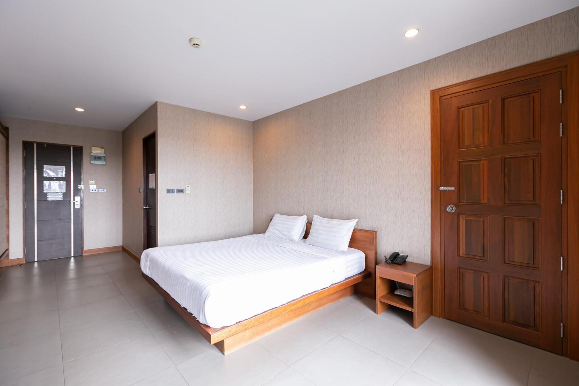 Farthai Residence Phan Thong Exterior photo