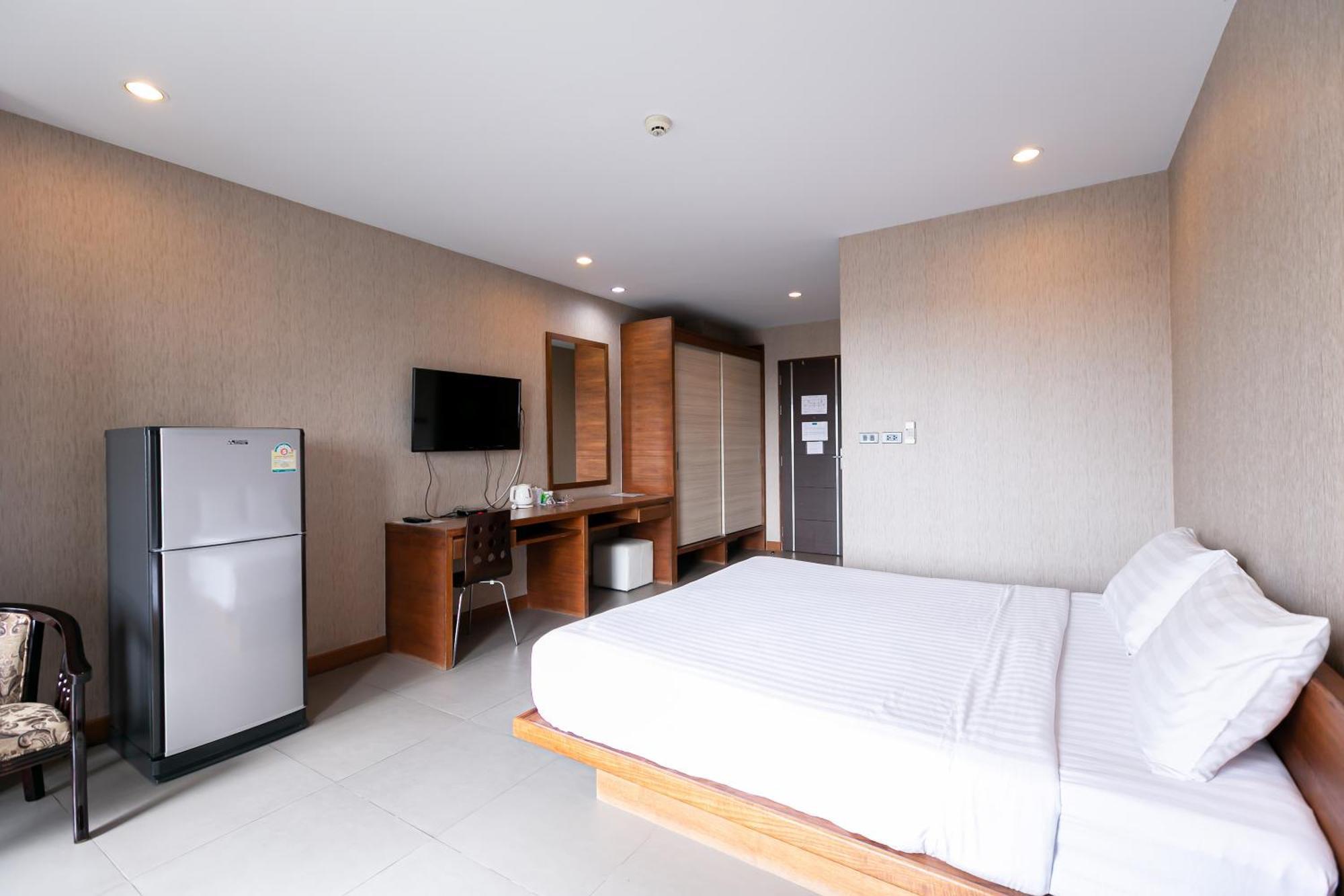 Farthai Residence Phan Thong Exterior photo